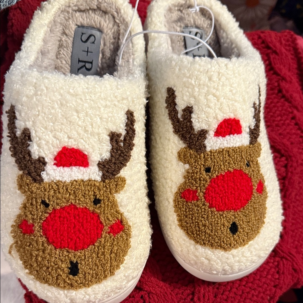 Ladies size 6 Reindeer Slippers - Cream, red and Brown
